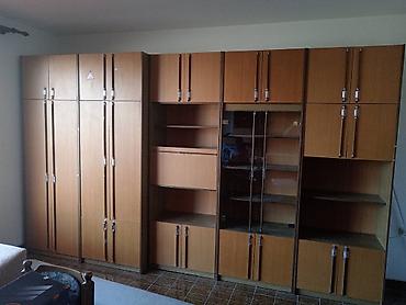 Stilske garniture: Prodajem ocuvan namestaj po povoljnoj ceni. Na prodaju kauci — 2