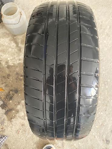 bmw diski type 0: İşlənmiş Şin Bridgestone 215 / 55 / R 17 — 6