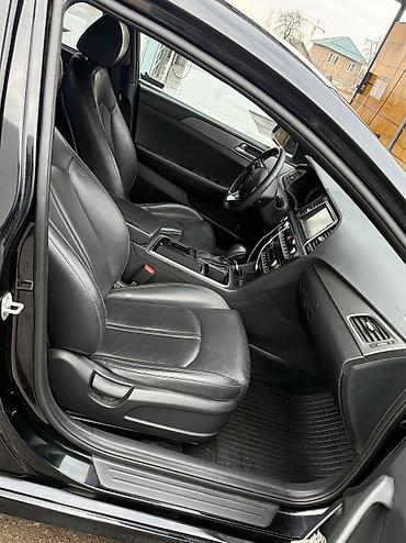 Hyundai: Hyundai Sonata: 2019 г., 2 л, Автомат, Газ, Седан at lalafo.kg — 10 Hyundai: Hyundai Sonata: 2019 г., 2 л, Автомат, Газ, Седан — 10