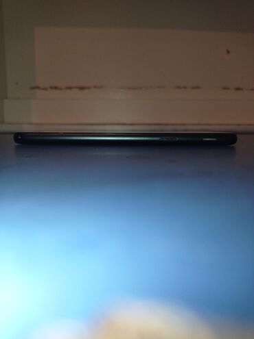 Samsung: Samsung J400, 16 GB, rəng - Qara, Sensor — 12