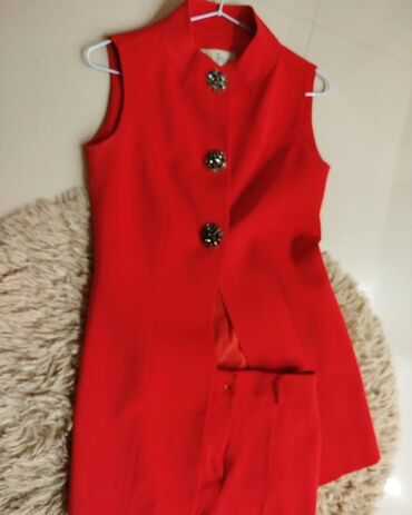 elegantni kostimi za žene: S (EU 36), Jednobojni, bоја - Crvena