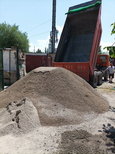 Песок: Отсев с доставкой камаз Отсев мытый чистый для бетона Отсев для
