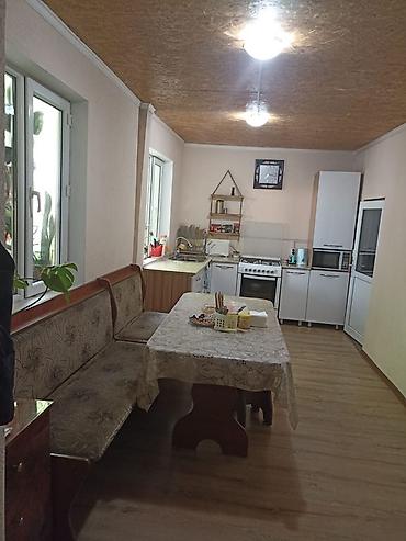 объявления беловодском: 6 комнат и более, 215 м², 7 соток, Бишкек, Собственник — 5