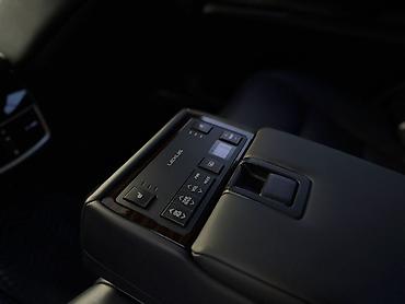 ключи лексус: Lexus ES: 2016 г., 2.5 л, Автомат, Гибрид, Седан — 9