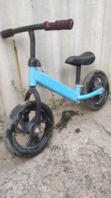 велосипеды фетбайк: Продаю беговел для детей от 2 до 4 лет отлично подходит для развития
