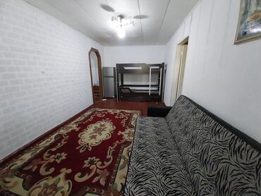 сниму квартиру село ленинское: 2 бөлмө, 42 кв. м, Хрущевка, 2 кабат, Эски ремонт