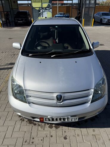 обмен на тайота ист: Toyota ist: 2003 г., 1.5 л, Автомат, Бензин, Хэтчбэк