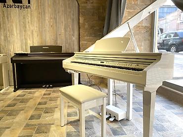 Musiqi alətləri: Koreya istehsali olan dünya şöhrətli kurzweil pianoları. Sevimli — 7