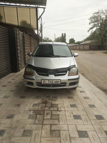 Nissan: Nissan Almera Tino: 2003 г., 1.8 л, Механика, Бензин, Универсал