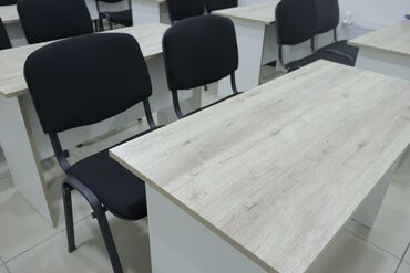 masa ofis: Tam yeni stol (artıq olduğu üçün) ✅Stul 80 ədəd 1-i 26 azn