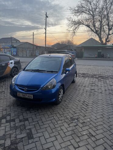 продажа honda hr v: Honda Fit: 2003 г., 1.3 л, Вариатор, Бензин, Хэтчбэк