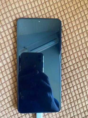 one plus 6t: Смартфон с большим безрамочным экраном и вырезом под фронтальную — 8