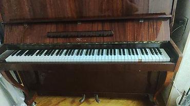 Şaquli pianino – klassik tünd qəhvəyi ağac korpus, cilalı üst örtük. - lalafo.az -da Şaquli pianino – klassik tünd qəhvəyi ağac korpus, cilalı üst örtük. -