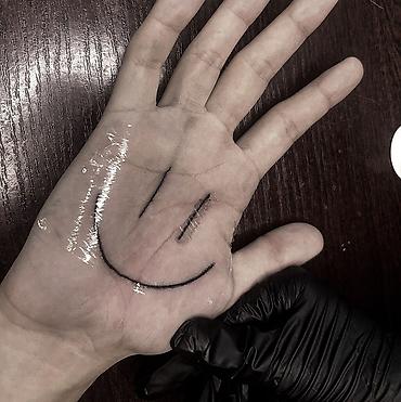 tatoo aparati: Tatu xidməti – evdə. - Qiymət: 15 manatdan. - Eskizlər: minimalist — 4