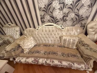 Divan və kreslo dəstləri: İşlənmiş, Klassik divan, 2 kreslo, Divan, Bazasız, Açılmayan -da lalafo.az — 7 Divan və kreslo dəstləri: İşlənmiş, Klassik divan, 2 kreslo, Divan, Bazasız, Açılmayan — 7