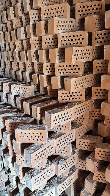 Строительный кирпич: БАЛЫКЧЫ КИРПИЧ. ПРИНЕМАЕМ ПРЕДЗАКАЗ НА АПРЕЛЬ 10 СОМОВ КЫЗЫЛ КИРПИЧ — 17