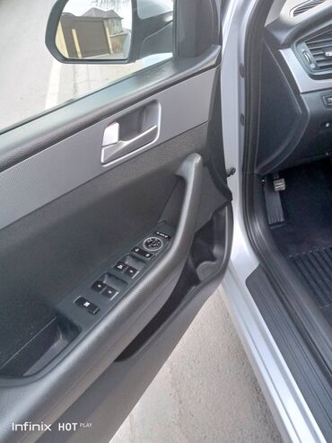 Hyundai: Hyundai Sonata: 2019 г., 2 л, Автомат, Газ, Седан — 21