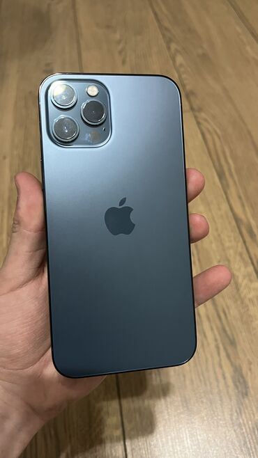 Apple iPhone: IPhone 12 Pro Max, Б/у, 128 ГБ, Синий, Защитное стекло, Чехол, Кабель, 85 %