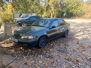 даево матиз 1: Daewoo Nexia: 2003 г., 1.5 л, Кол менен иштөөчү, Бензин, Седан — 1