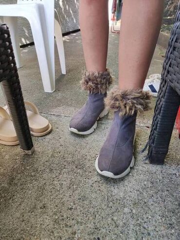 stradivarius jakne ženske: Ankle boots, 39.5