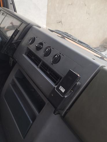 Mercedes-Benz: Mercedes-Benz Vario: 2001 г., 3 л, Механика, Дизель — 16