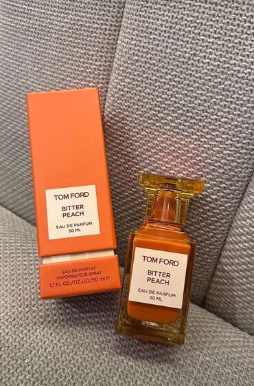 az.oriflame.com kataloq: Tam orginal Tom Ford Bitter Peach Eau de Parfum şaftalı və qırmızı