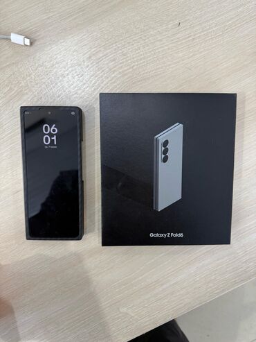 самсунг гелекси с 8: Samsung Galaxy Z Fold 5, Колдонулган, 256 ГБ, түсү - Күмүш