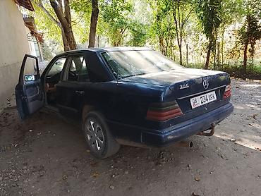 спринтер рассрочку: Mercedes-Benz 220: 1989 г., 0.4 л, Механика, Бензин, Седан — 3