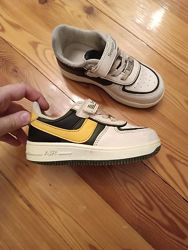 krosofka: Krossovkalar, Nike, Ölçü: 28, Uniseks — 1