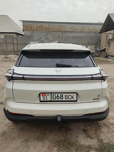 vaz 2107: Voyah Dream: 2022 г., Электромобиль, Кроссовер — 2