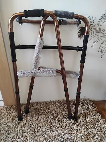 Walkers, crutches, walking sticks, rollators: Hodalica za odrasle – sklopiva, podesiva visina -polovna, nekoriscena — 5