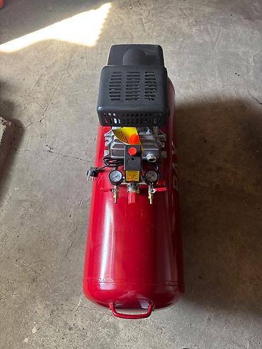 lavaş açan aparat: PAX Air Compressor – 1.5 HP, horizontal tipli, qırmızı metal hava — 2