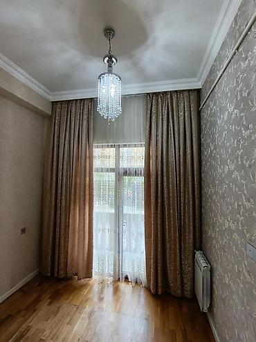 Uzunmüddətli kirayə mənzillər: Ünvan : Sumqayıt Bulvarı Kristal Abşeron 2. Mənzil 1 mərtəbədə — 6