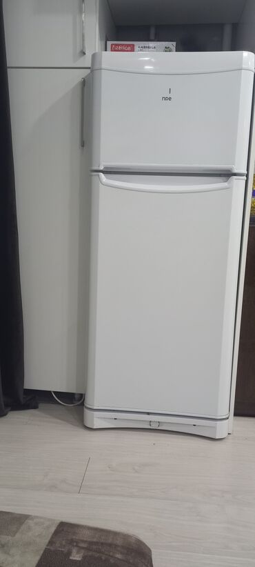 Холодильники: Холодильник Indesit, Б/у, Минихолодильник, De frost (капельный), 45 * 145 * 60