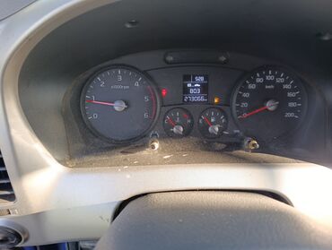 Kia: Kia Stonic: 2019 г., 2.5 л, Механика, Дизель — 14