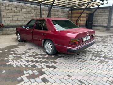 ретро автомобили: Mercedes-Benz 190: 1992 г., 2.5 л, Автомат, Дизель, Седан