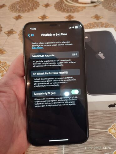 iphone ag: IPhone 11, 64 GB, Qara, Face ID