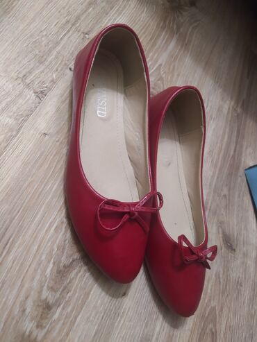 дёшево туфли: Туфли 36, цвет - Красный