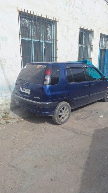 Toyota: Toyota Raum: 2002 г., 1.5 л, Автомат, Бензин, Минивэн