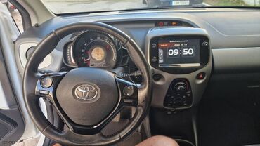 Toyota: Toyota Aygo: 1 l. | 2019 έ. Χάτσμπακ — 7