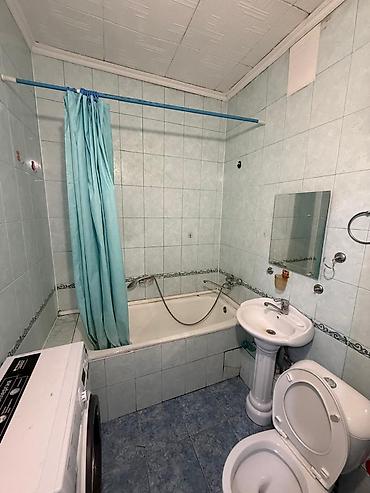Продажа квартир: 2 комнаты, 38 м², Киргизия 1 105 серия, 2 этаж, Старый ремонт — 9
