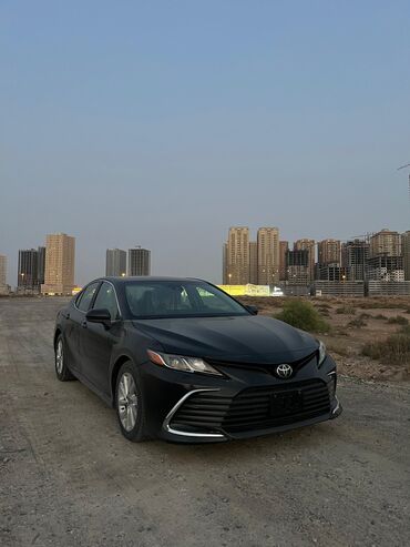 Toyota: Toyota Camry: 2021 г., 2.5 л, Автомат, Бензин, Седан