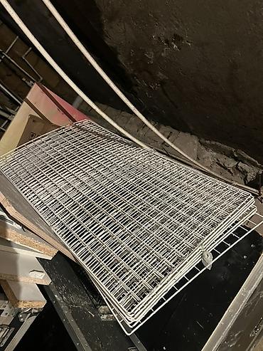 Metal tor (tel) panellər – ağ rəngli, toz boya örtüklü, sıx hüceyrəli lalafo.az -da Metal tor (tel) panellər – ağ rəngli, toz boya örtüklü, sıx hüceyrəli
