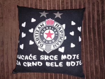 sportska torba: Jastuk, Partizan