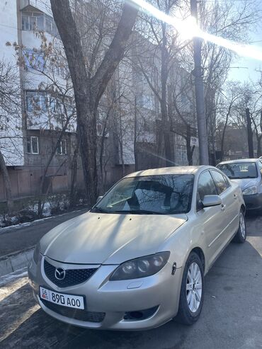 Mazda: Mazda 3: 2005 г., 2 л, Механика, Бензин, Седан