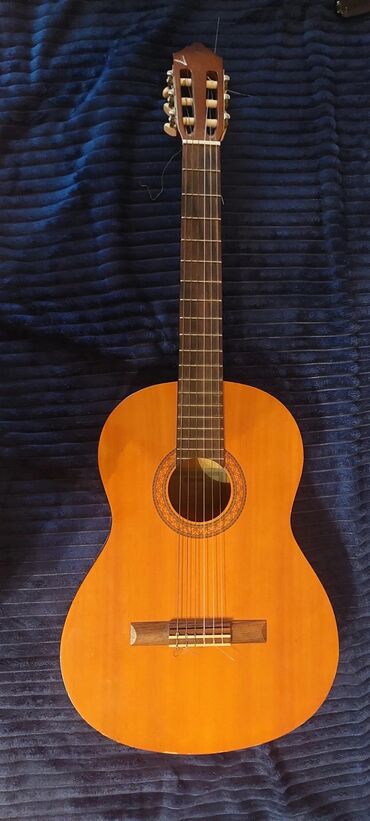 gitara washburn: Klassik gitara, Yamaha, İşlənmiş, Pulsuz çatdırılma
