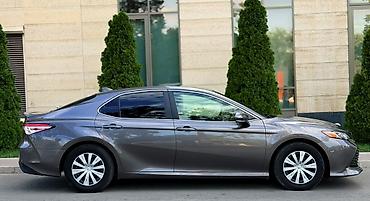 voxy noah: Toyota Camry: 2020 г., 2.5 л, Автомат, Гибрид, Седан — 4