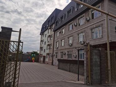 продам 4 квартиру: 1 комната, 33 м², Индивидуалка, 4 этаж, Евроремонт