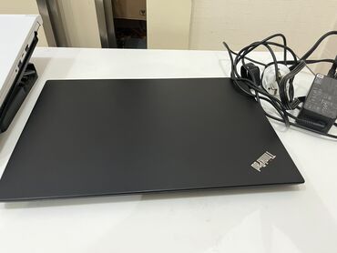 Foto və videokameralar: İşlənmiş Lenovo ThinkPad, 14 ", Intel Core i5, 512 GB