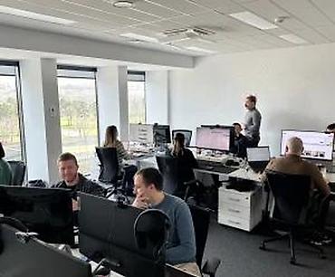 Kancelarija: Usluga: Iznajmljivanje moderno opremljenog open‑space kancelarijskog — 5